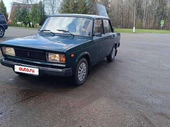 2009 Lada (ВАЗ) 2105, зелёный, 135000 рублей