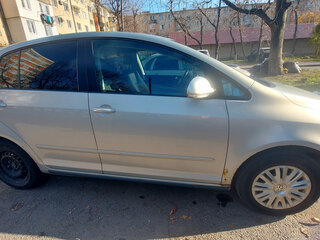 2009 Volkswagen Golf Plus II, серебристый, 630000 рублей, вид 3