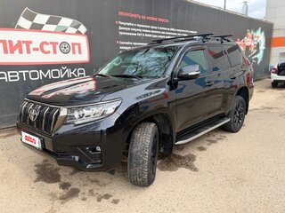 2021 Toyota Land Cruiser Prado 150 Series Рестайлинг 3, чёрный, 6850000 рублей, вид 1