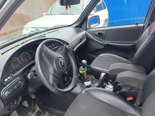 2014 Chevrolet Niva I Рестайлинг, белый, 540000 рублей, вид 3