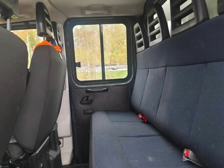 2022 Iveco Daily, серый, 6000000 рублей, вид 5