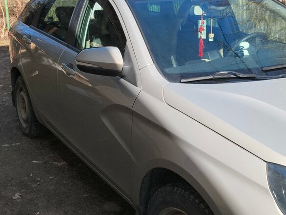 2018 Lada (ВАЗ) Vesta SW I, бежевый, 900000 рублей - вид 1