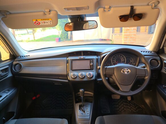 2020 Toyota Corolla Axio XI (E160, E170) Рестайлинг 2, белый, 1310000 рублей - вид 5