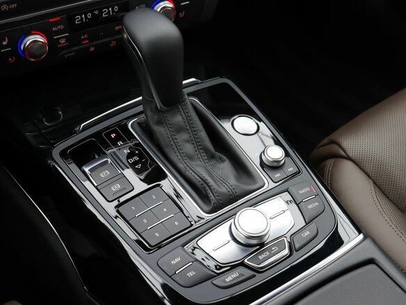 2018 Audi A6 allroad III (C7) Рестайлинг, чёрный, 3890000 рублей - вид 16