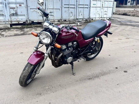 2010 Honda CB 750, пурпурный, 429000 рублей, вид 1