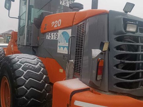 2011 Hitachi ZW220, красный, 2575000 рублей, вид 3