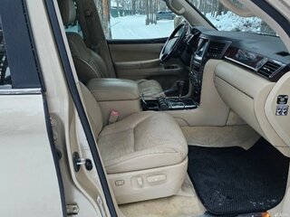 2008 Lexus LX 570 III, бежевый, 2650000 рублей, вид 5