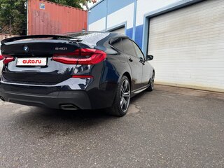 2018 BMW 6 серии Gran Turismo 640i xDrive IV (G32), чёрный, 4500000 рублей, вид 3