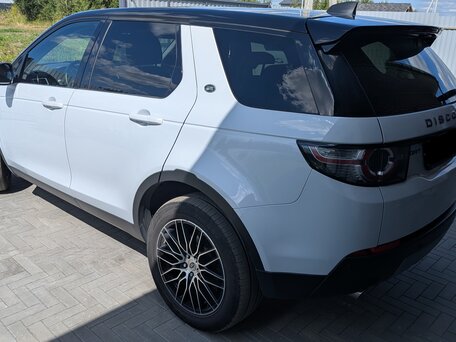 2019 Land Rover Discovery Sport I, белый, 2800000 рублей, вид 2