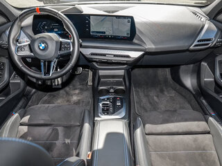 2025 BMW 1 серии M135i xDrive IV (F70), белый, 6417360 рублей, вид 2