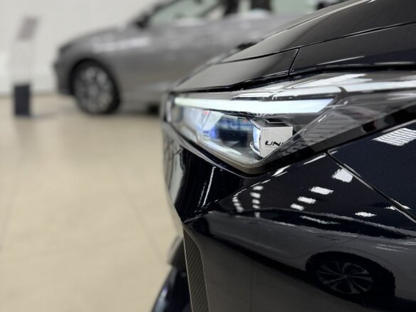 2024 Changan UNI-V I, чёрный - вид 9