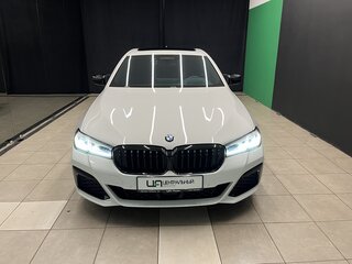2021 BMW 5 серии 520i VII (G30/G31/G38) Рестайлинг, белый, 4500000 рублей, вид 2