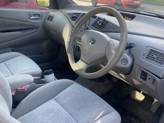 2001 Toyota Prius I Рестайлинг (XW10), синий, 180000 рублей, вид 5