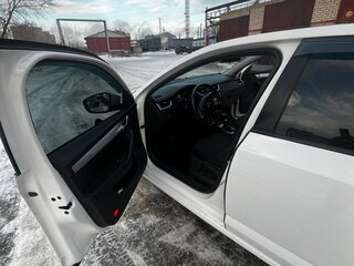 2014 Skoda Octavia III (A7), белый, 1000030 рублей, вид 4