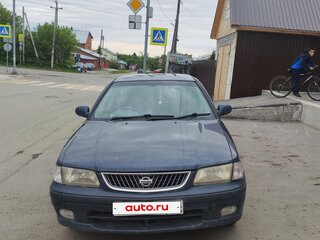 2000 Nissan Sunny B15, синий, 250000 рублей, вид 1