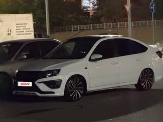2015 Lada (ВАЗ) Granta I, белый, 600000 рублей, вид 2