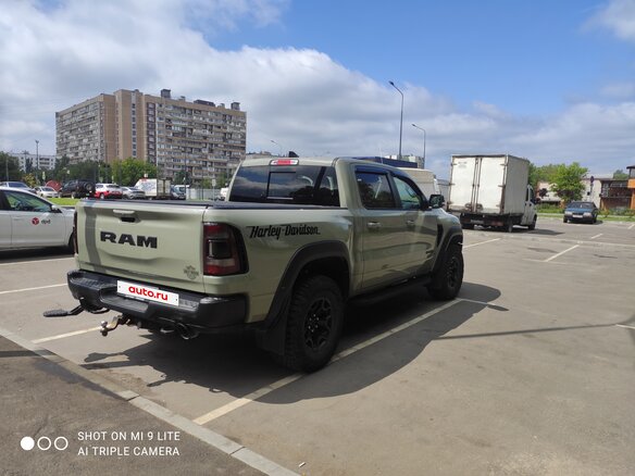 2021 Ram 1500 Crew Cab TRX V, зелёный, 10000000 рублей - вид 2