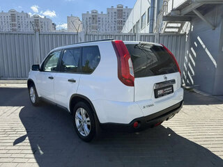2013 Nissan X-Trail II Рестайлинг, белый, 1125000 рублей, вид 3