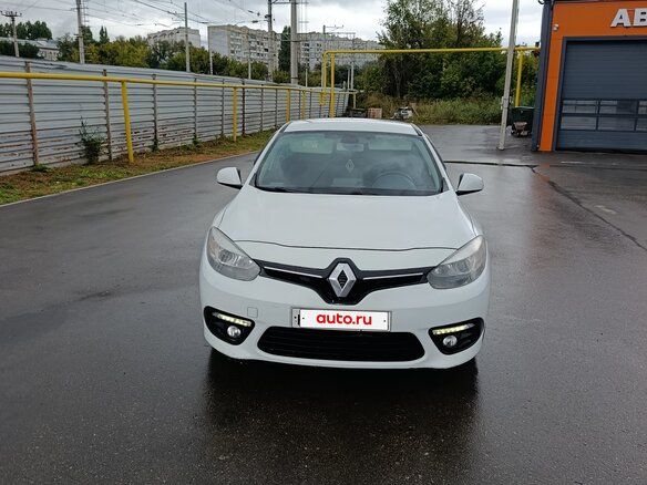 2013 Renault Fluence I, белый, 690000 рублей - вид 1