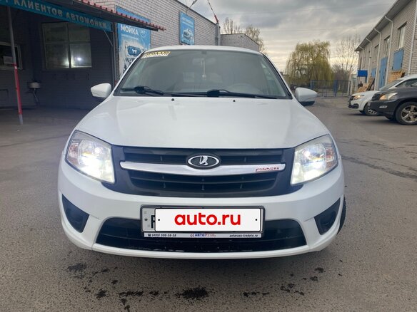 2017 Lada (ВАЗ) Granta I, белый, 455000 рублей - вид 1