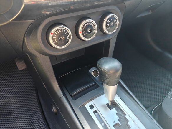 2008 Mitsubishi Lancer X, серебристый - вид 23