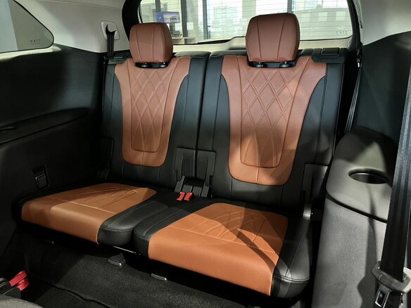 2025 Hongqi HS7 II, чёрный - вид 14