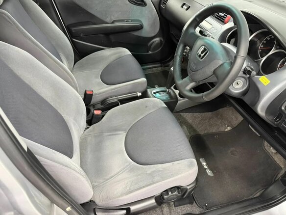 2002 Honda Fit I, серый - вид 17