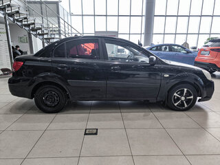 2006 Kia Rio II, чёрный, 199000 рублей, вид 4