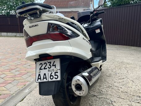 2010 Suzuki Burgman (SkyWave) 400, белый, 270000 рублей, вид 4