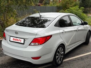 2017 Hyundai Accent IV, белый, 999999 рублей, вид 3