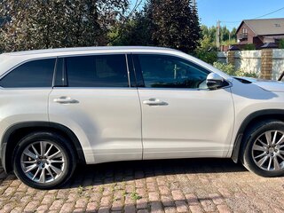2014 Toyota Highlander III (XU50), белый, 2700000 рублей, вид 4