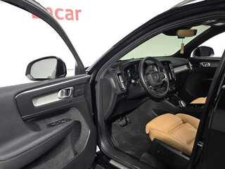 2022 Volvo XC40 I, чёрный, 2090000 рублей, вид 4