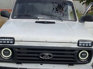 2000 Lada (ВАЗ) 2121 (4x4) I Рестайлинг, белый, 185000 рублей, вид 1