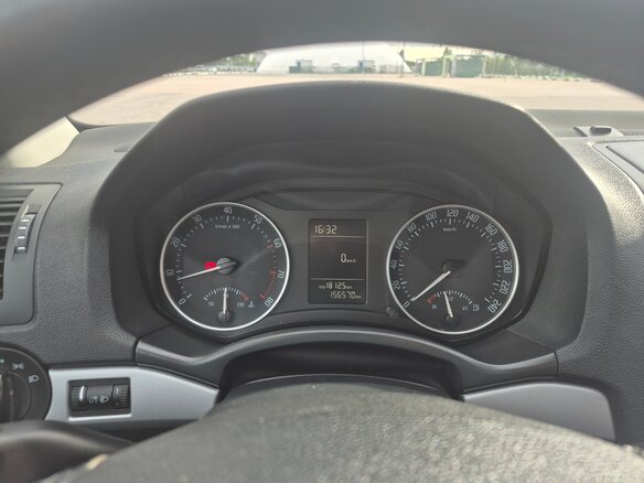 2012 Skoda Octavia II (A5) Рестайлинг, чёрный, 790000 рублей - вид 15