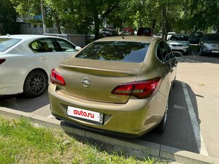 2013 Opel Astra J Рестайлинг, бежевый, 650000 рублей, вид 3