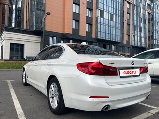 2018 BMW 5 серии 520d xDrive VII (G30/G31/G38), белый, 3550000 рублей, вид 5