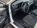 2015 Kia Rio III Рестайлинг, белый, 900000 рублей - вид 3
