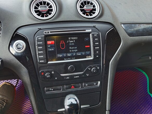 2012 Ford Mondeo IV Рестайлинг, чёрный, 820000 рублей - вид 6