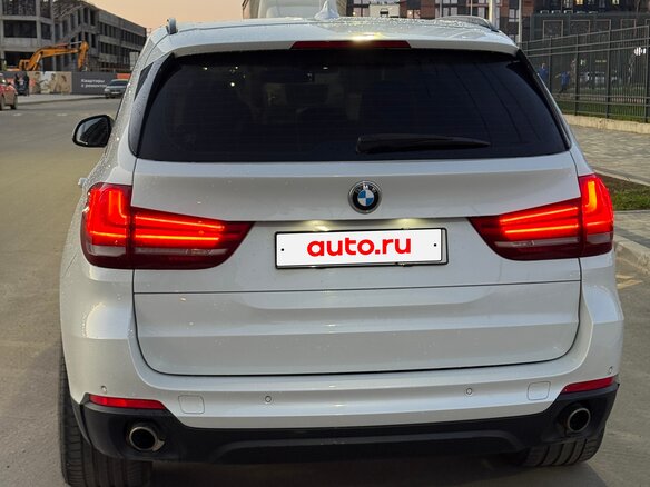 2015 BMW X5 25d III (F15), белый, 3000000 рублей - вид 4