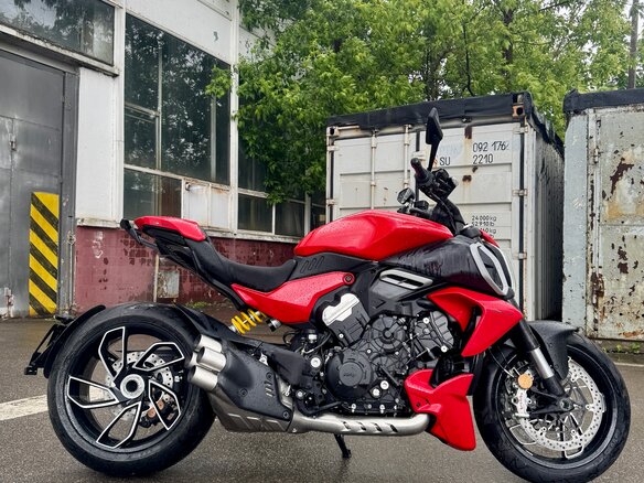 2025 Ducati Diavel V4, красный, 3050000 рублей - вид 1