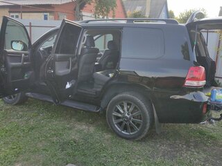 2009 Toyota Land Cruiser 200 Series, чёрный, 3300000 рублей, вид 4