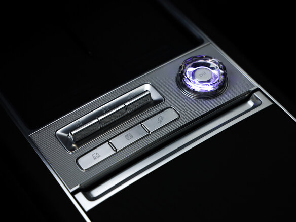 2025 Zeekr 9X 55 kWh (до 3.5 т), чёрный, 10150000 рублей - вид 23
