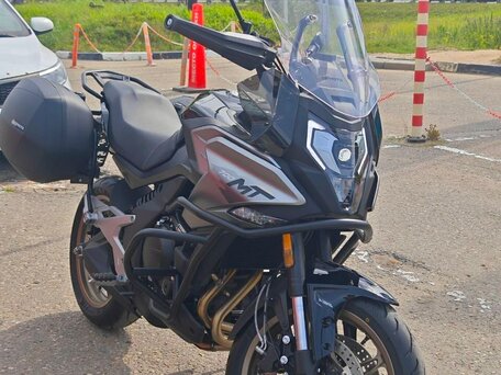 2024 CFMoto 700MT, чёрный, 520000 рублей, вид 2