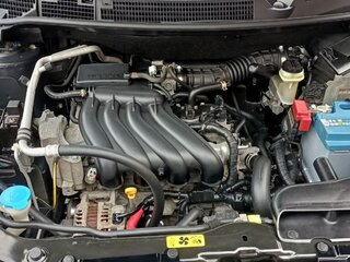 2013 Nissan Qashqai I Рестайлинг, чёрный, 810000 рублей, вид 3