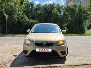 2011 Kia Rio II Рестайлинг, бежевый, 650000 рублей, вид 2