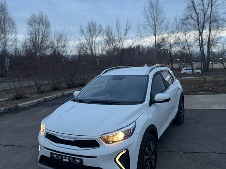 2023 Kia KX1, белый, 1200000 рублей, вид 2