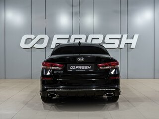 2019 Kia Optima IV Рестайлинг, чёрный, 1999000 рублей, вид 4