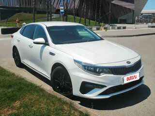 2019 Kia Optima IV Рестайлинг, белый, 1400000 рублей, вид 1