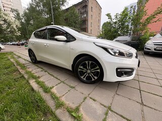 2015 Kia Ceed II Рестайлинг, белый, 1500000 рублей, вид 4