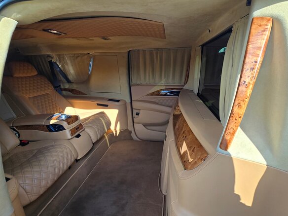 2014 Cadillac Escalade IV, чёрный - вид 24